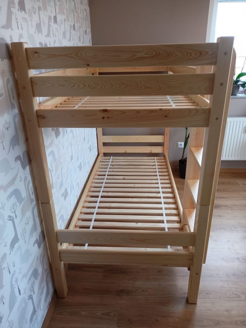 Patrová postel z masivu LK136 80