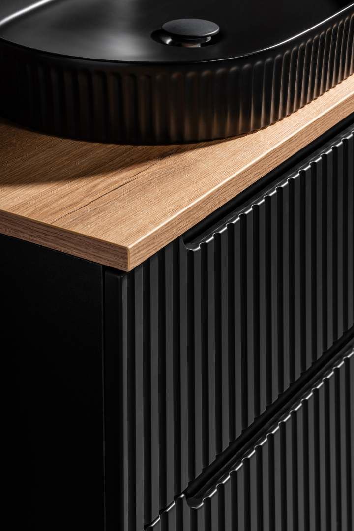 Koupelnová skříňka NOVA ČERNÁ 82-80 2D - pod umyvadlo 80