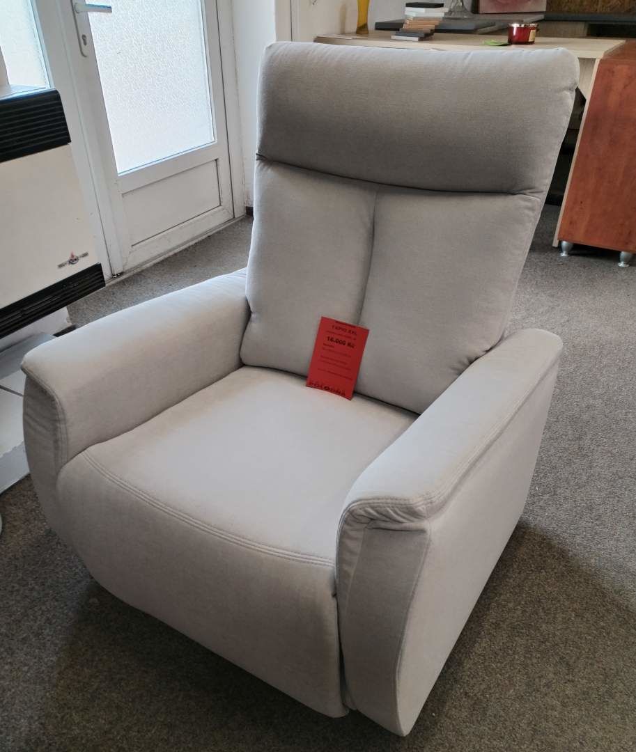 Relaxační křeslo TAPIO XXL  SKLADEM