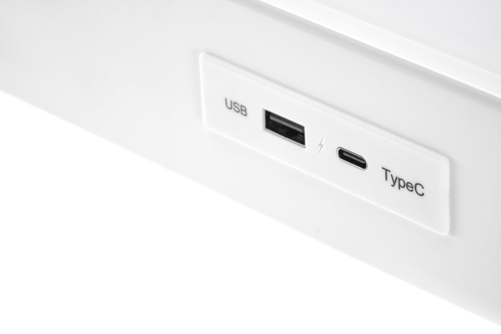 PC stolek B52 bílý