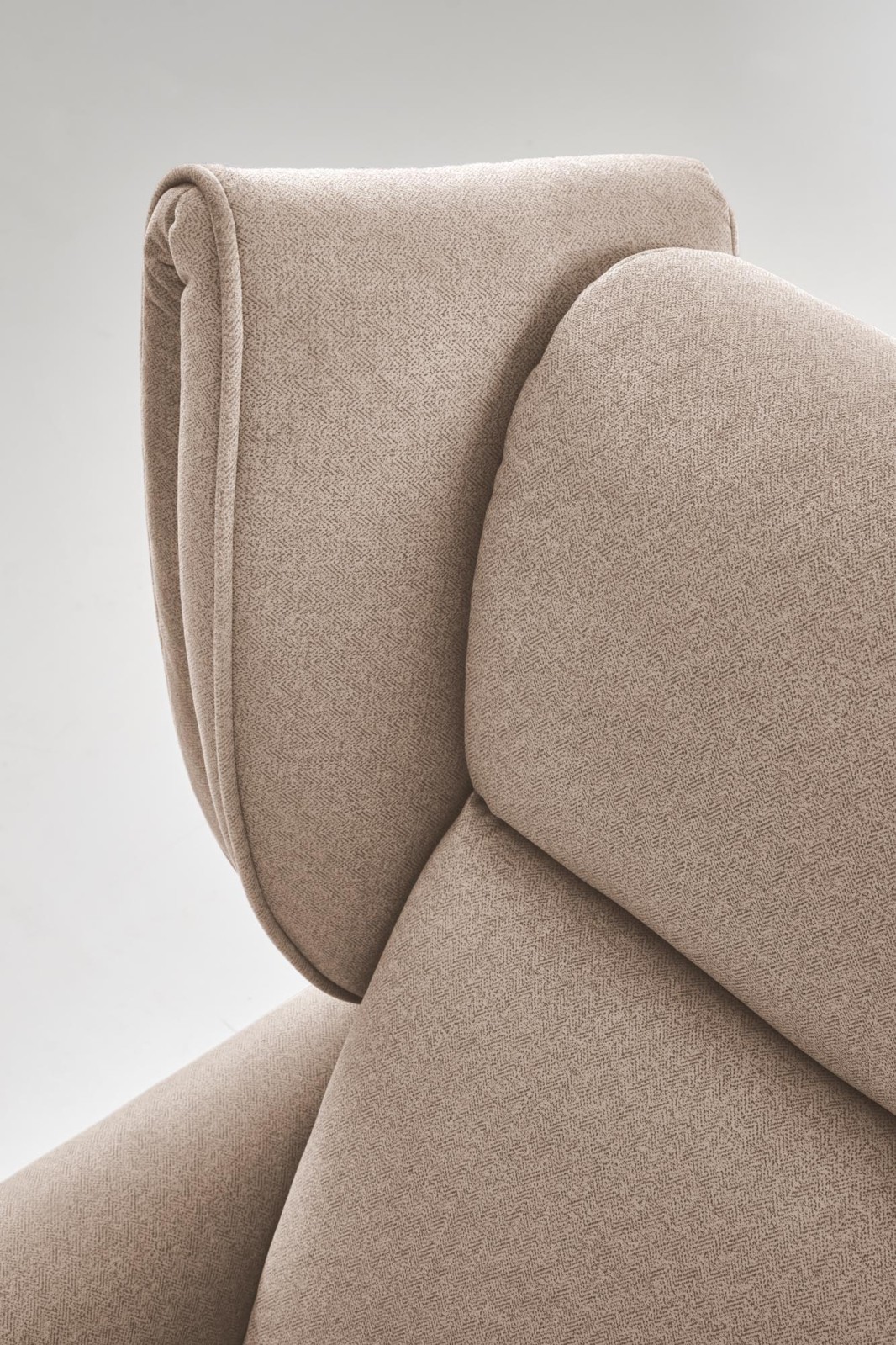 Křeslo ušák GELATO béžové