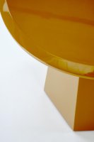 Konferenční stolek LOCA hořčicový