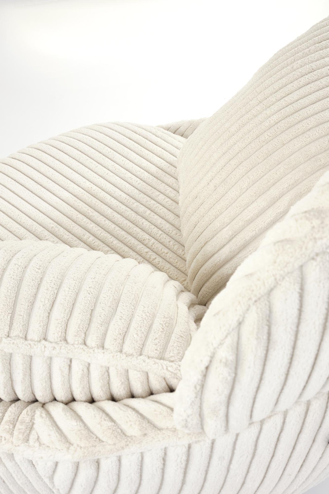 Křeslo MERRY 2 krémové