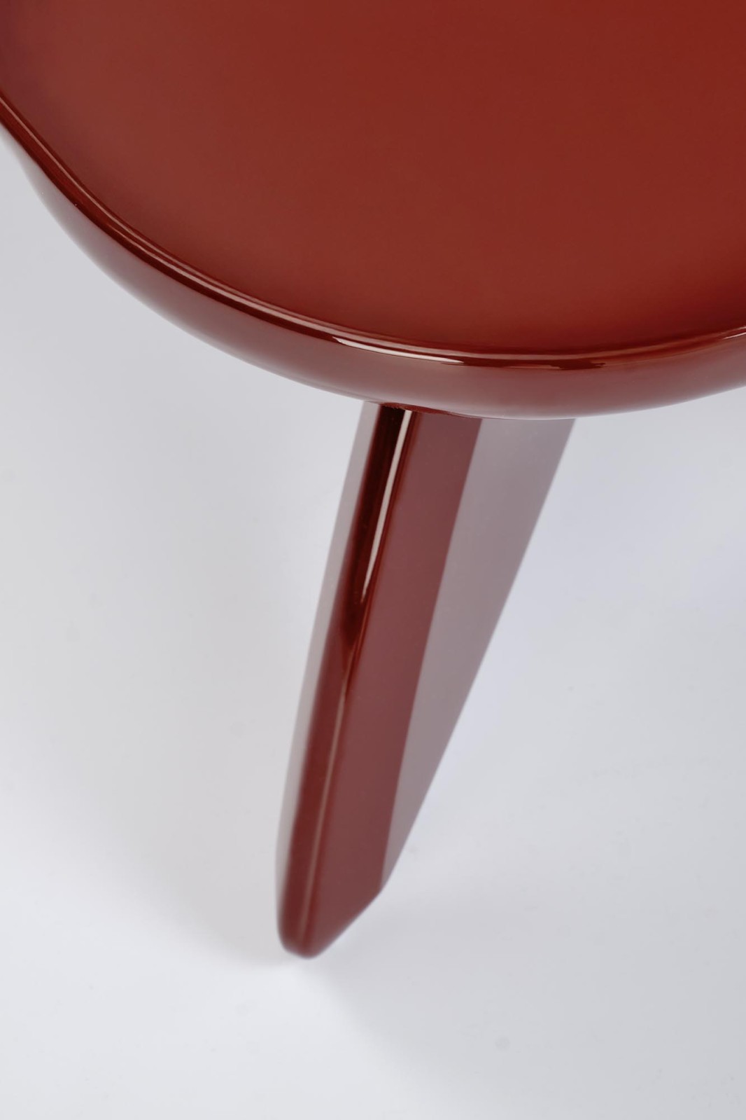 Konferenční stolek SORAYA bordó