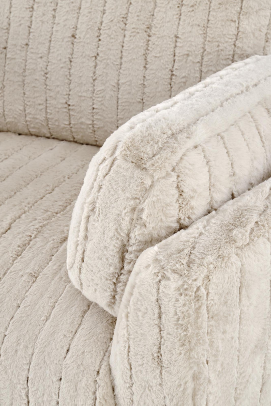 Křeslo ušák PEGAS béžové