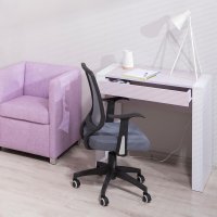 Pracovní stůl REA JAMIE